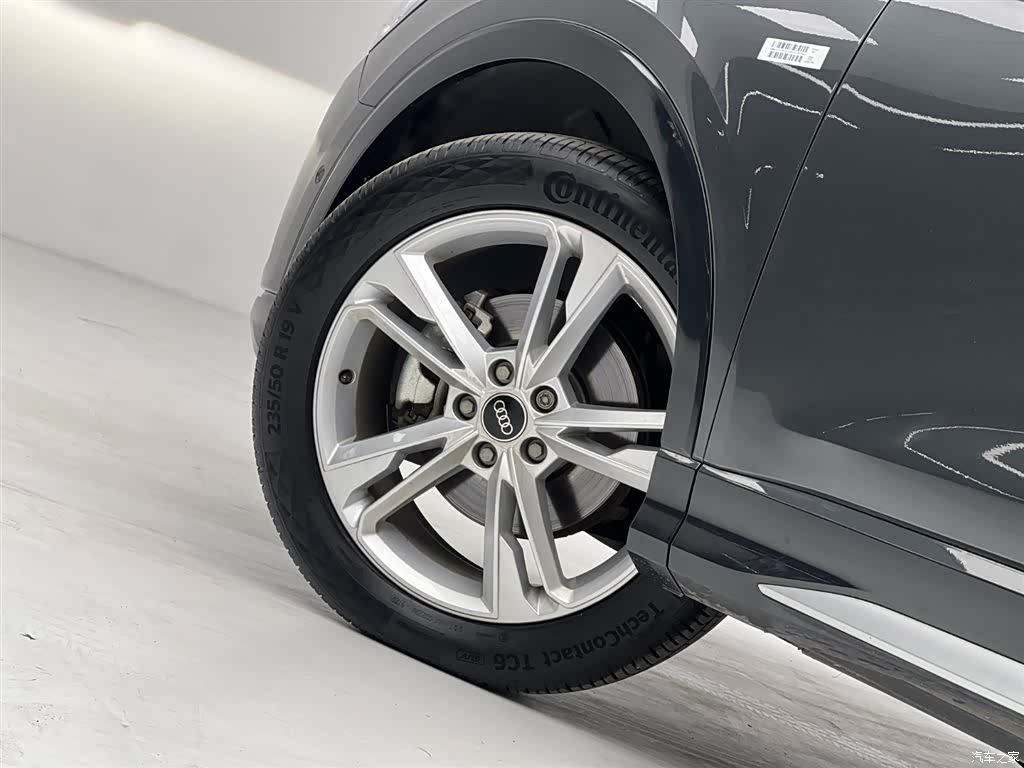Audi Q3, 2022 13