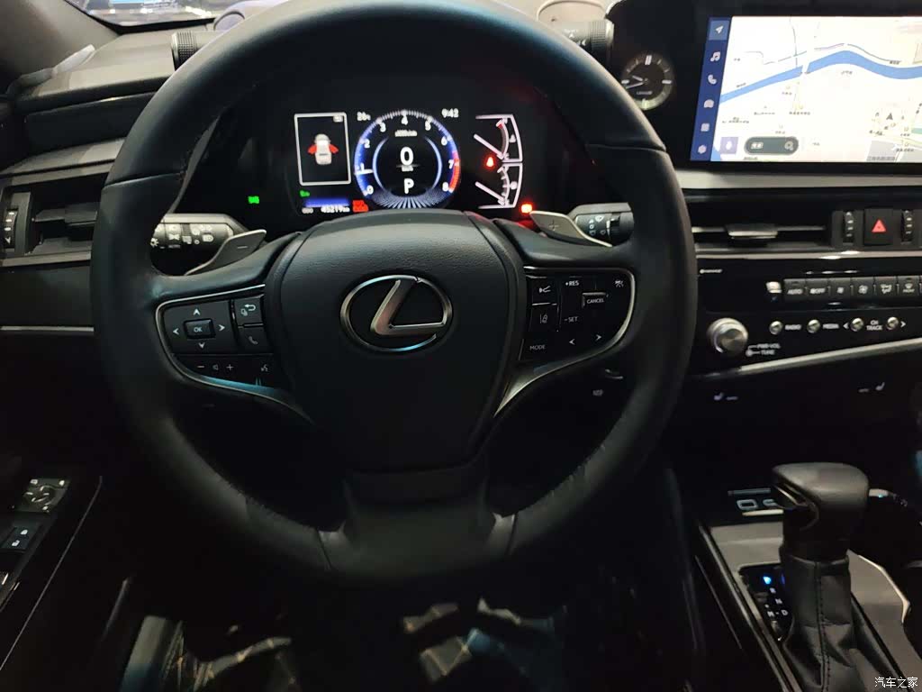 Lexus ES, 2024 7