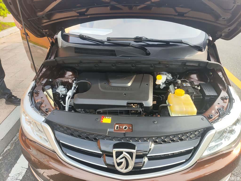 Wuling 730, 2021 10