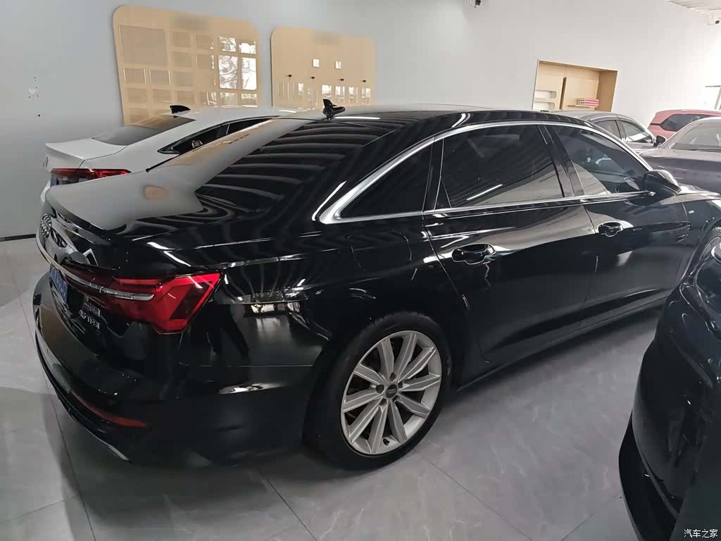Audi A6L, 2021 7
