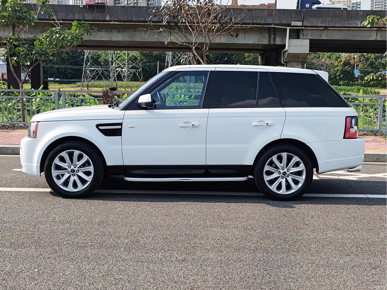 Land Rover Range Rover, 2011 4