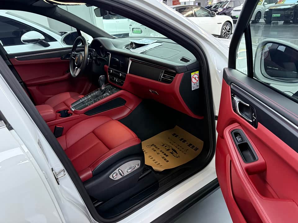 Porsche Macan Porsche Macan