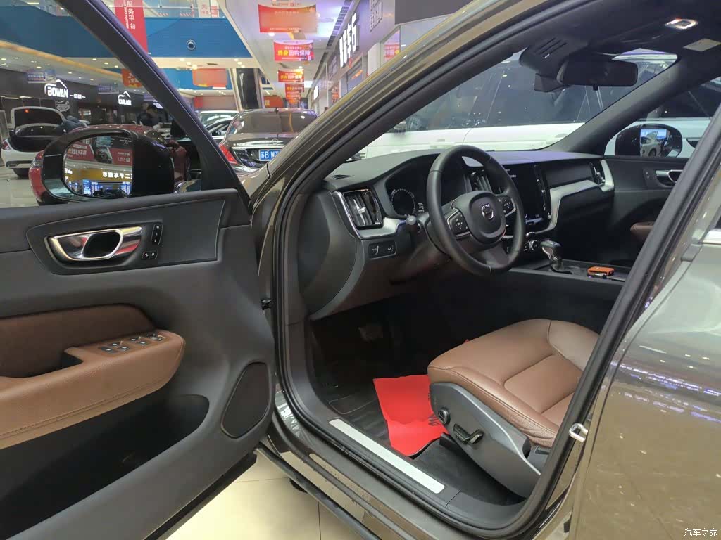 Volvo XC60, 2020 12