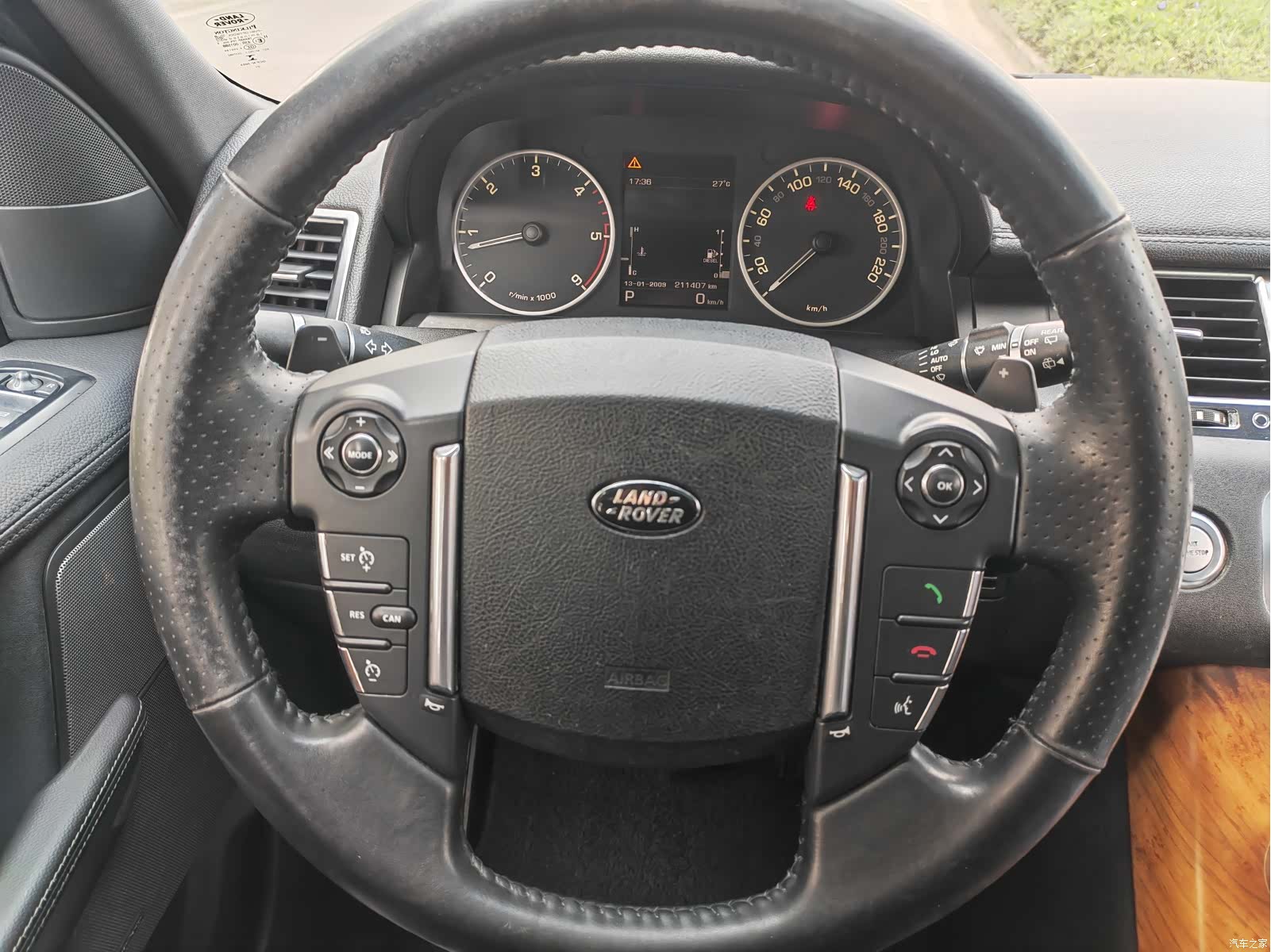 Land Rover Range Rover, 2011 13