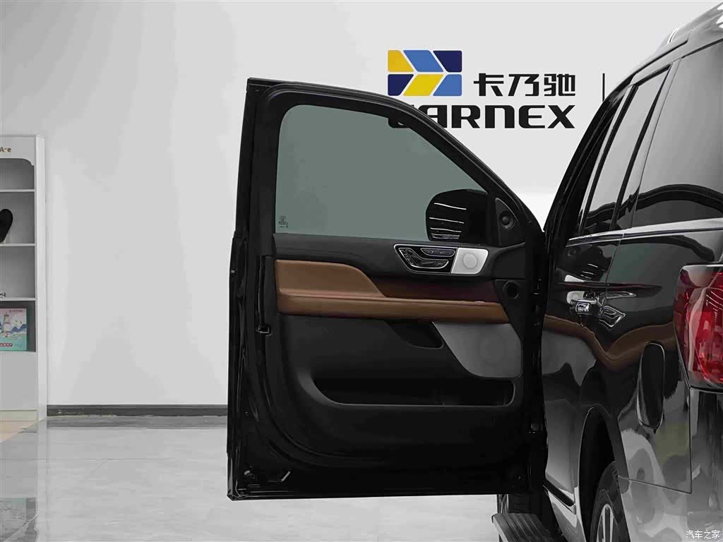Lincoln Navigator, 2019 7