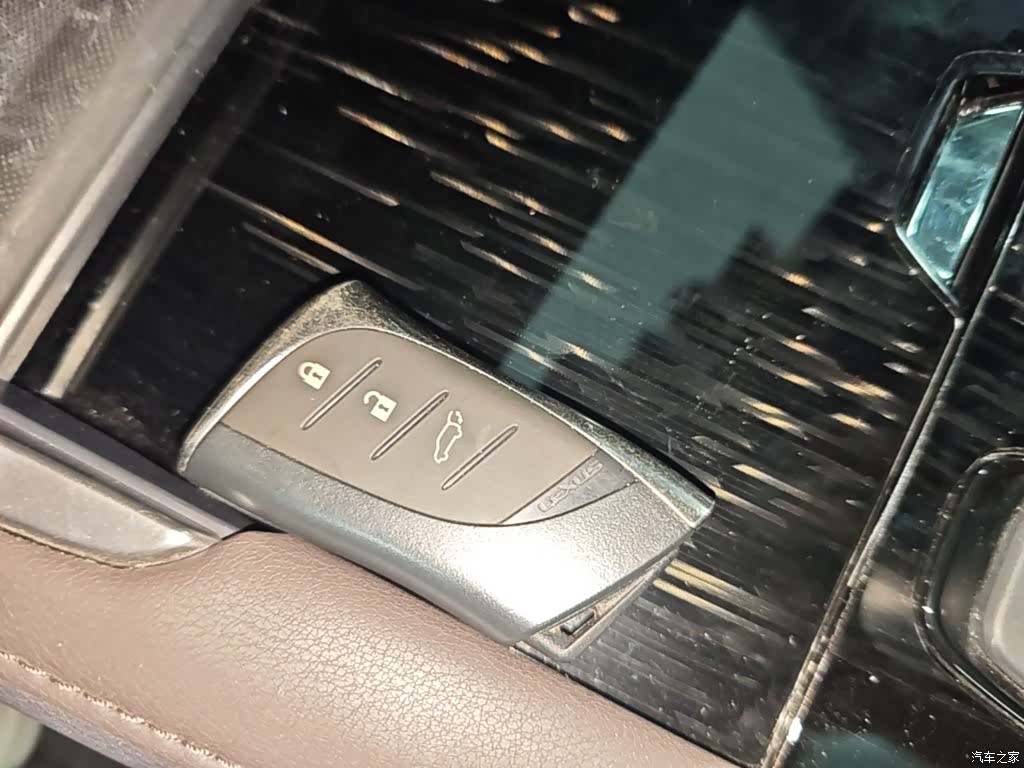 Lexus RX, 2024 17