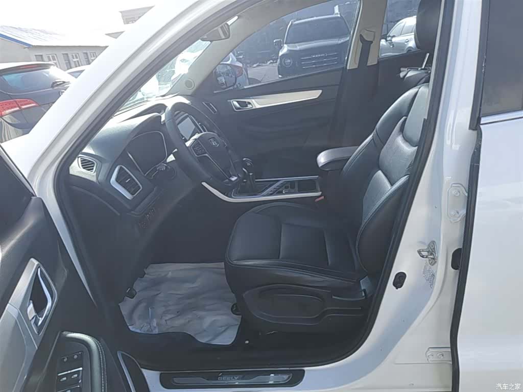 Geely X6, 2018 11