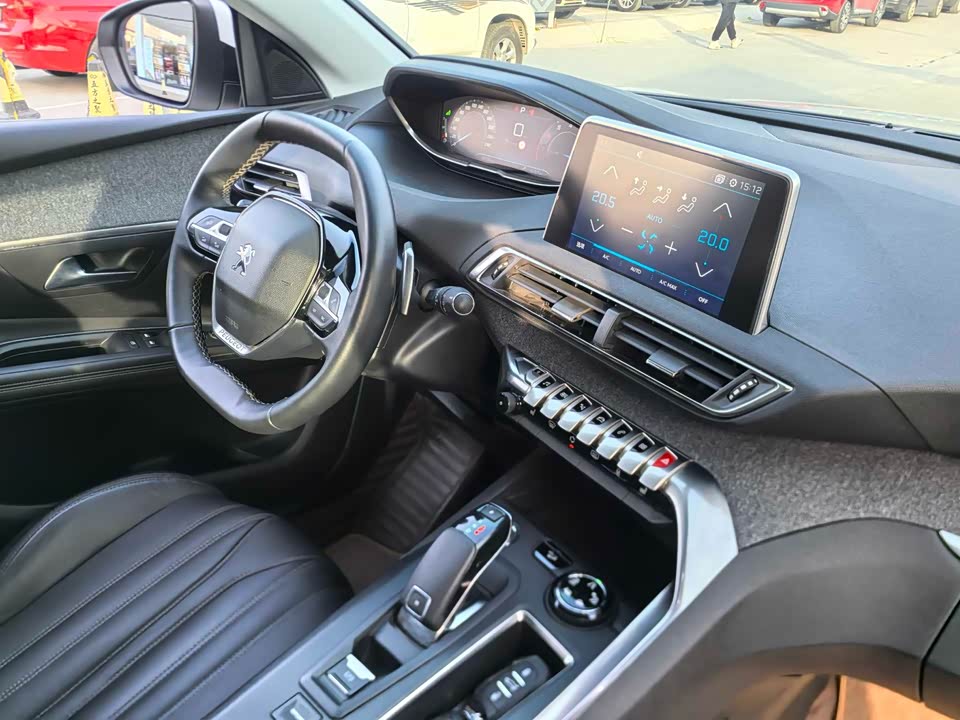 Peugeot 4008