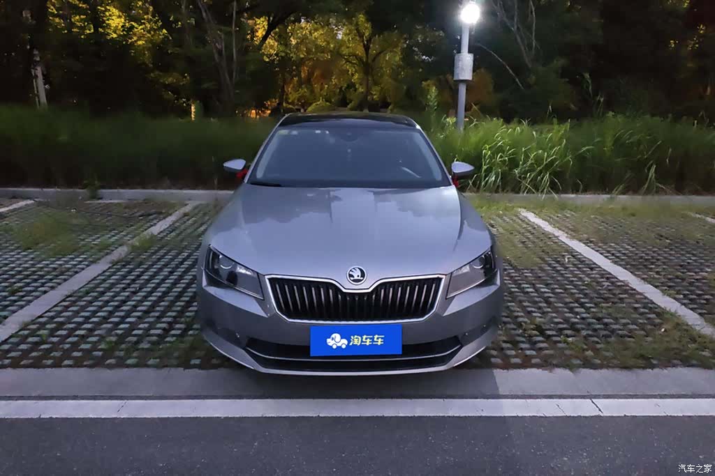 Skoda Superb, 2017 2