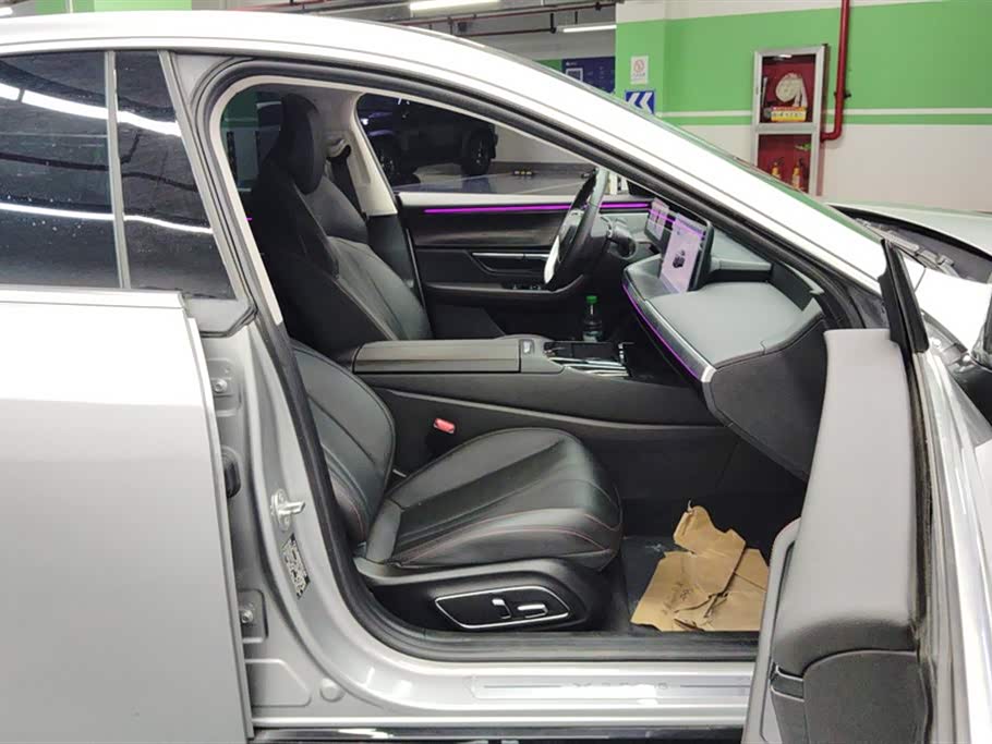 XPENG P7 XPENG P7