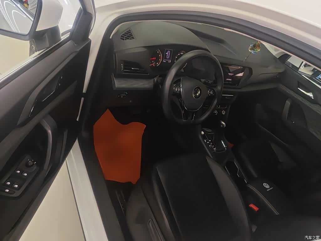 Volkswagen Tharu, 2020 12