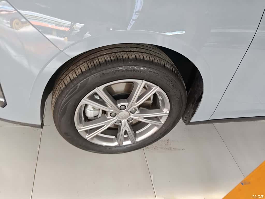Geely Galaxy L6, 2025 23