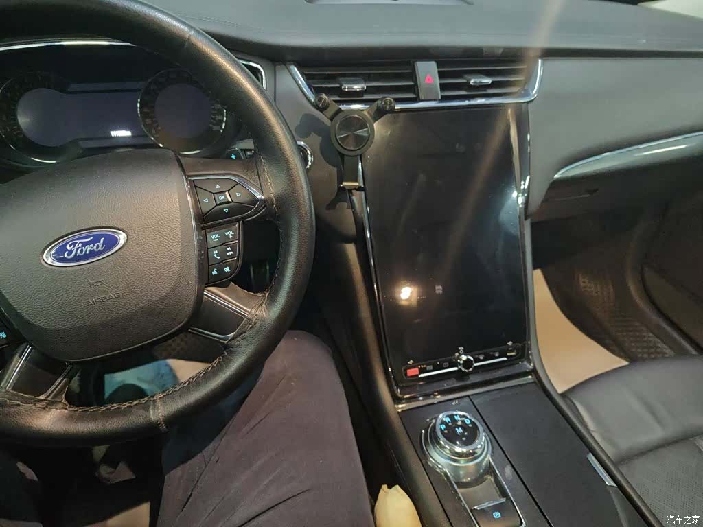 Ford Taurus, 2021 15