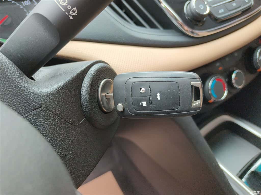 Chevrolet 320, 2022 9