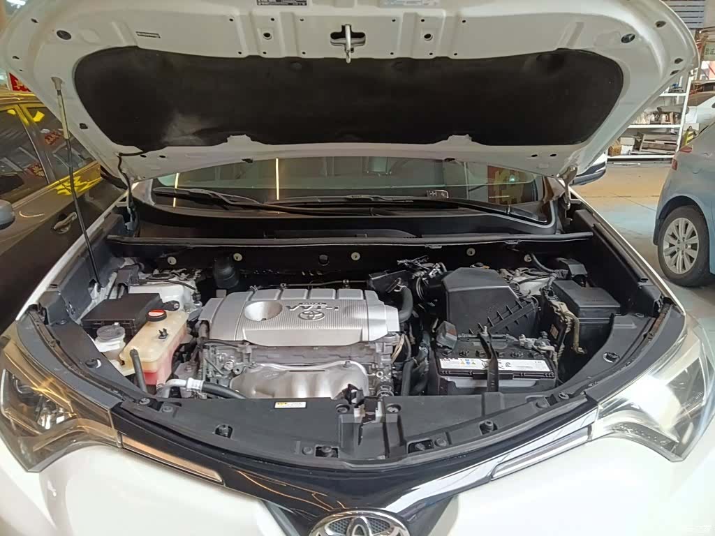 Toyota RAV4, 2016 19