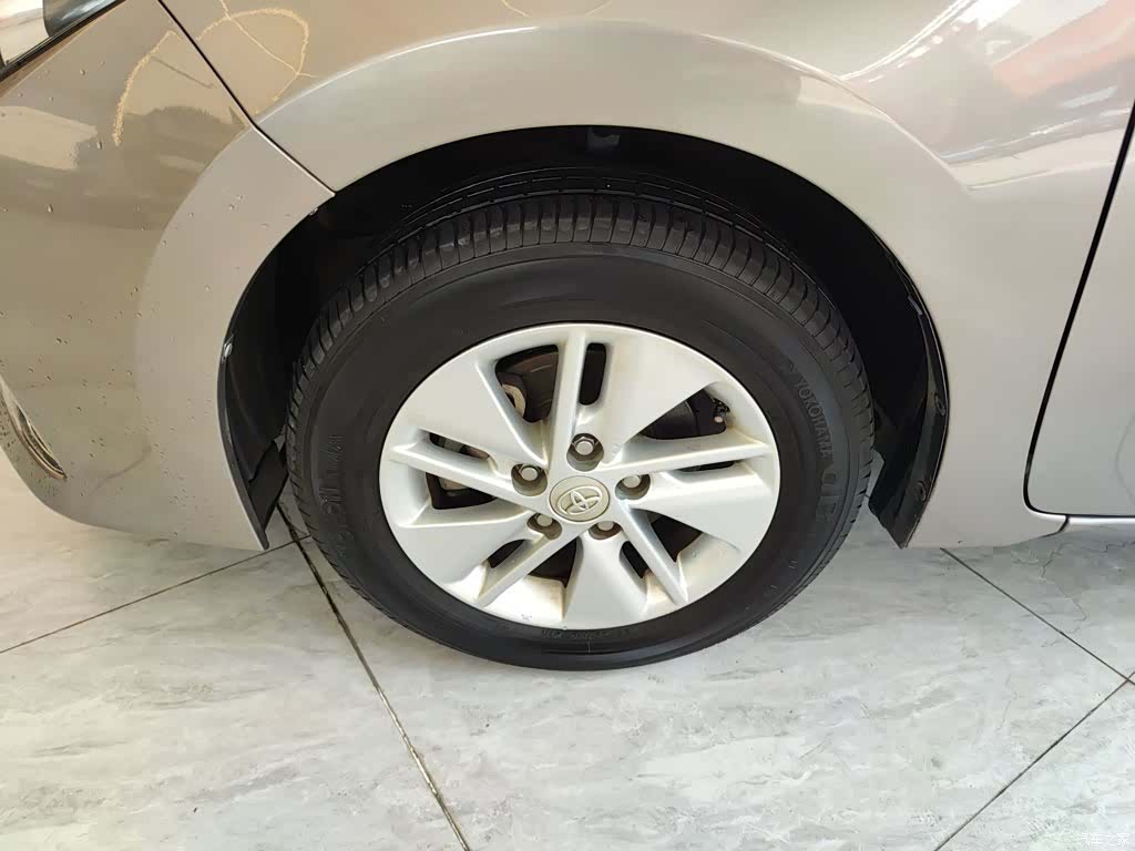 Toyota Corolla, 2015 19