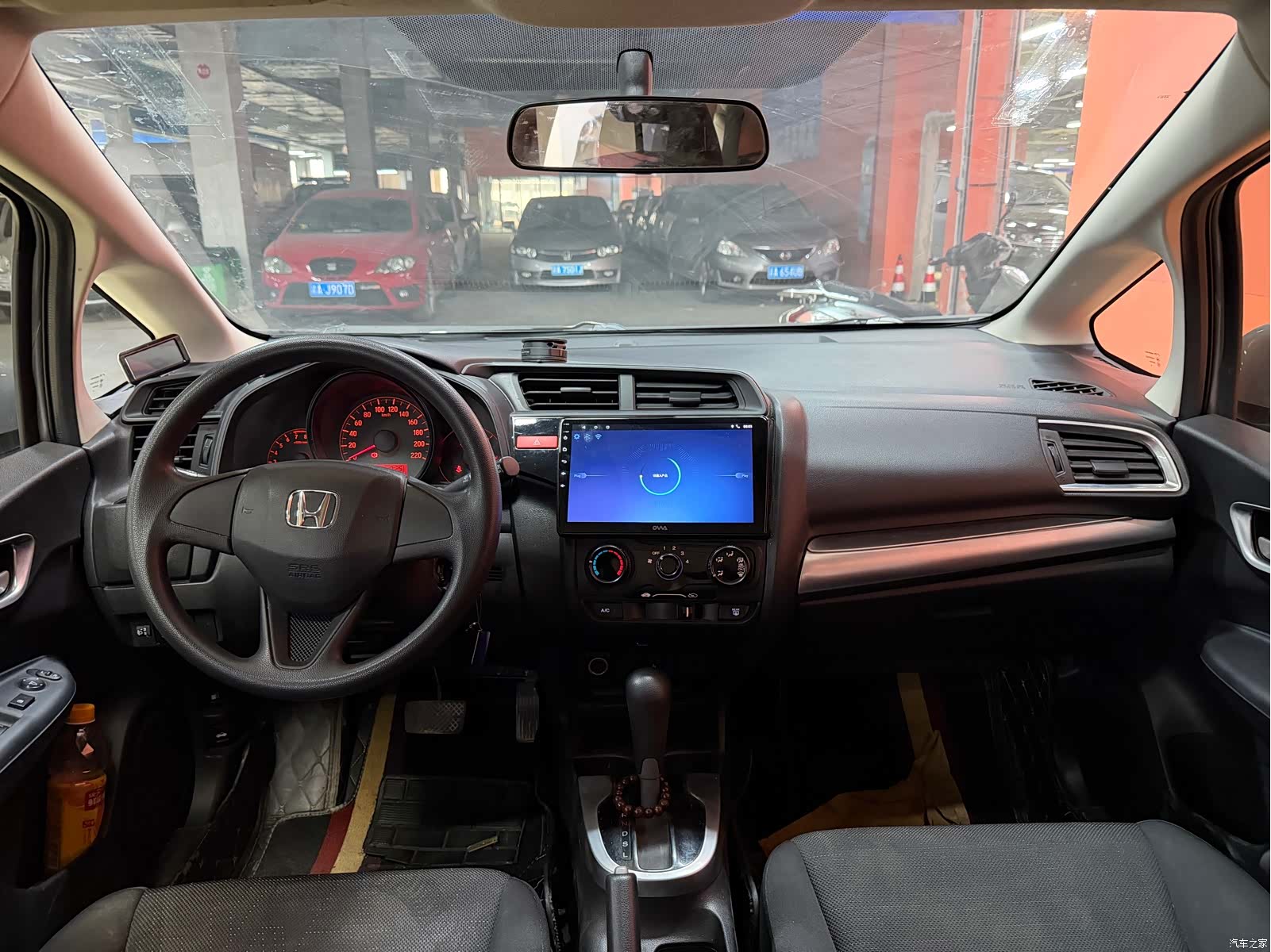 Honda Fit, 2015 9