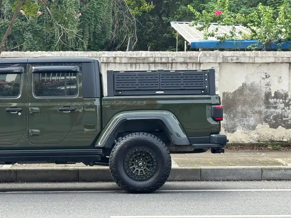 Jeep Gladiator