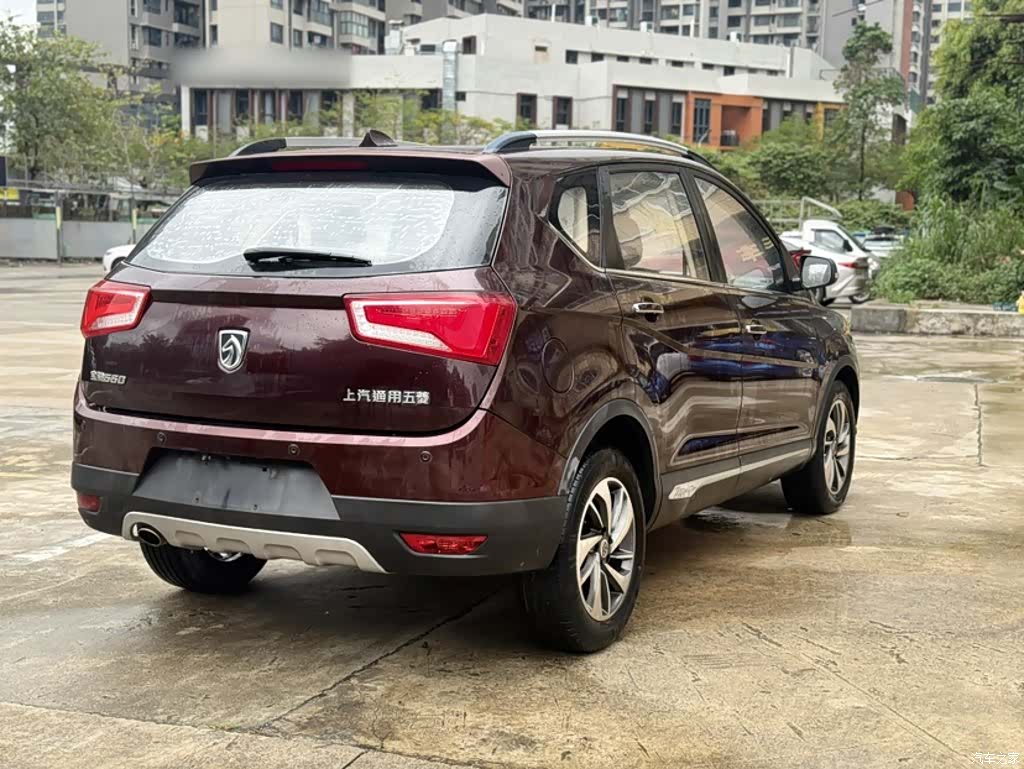 Wuling 560, 2016 23