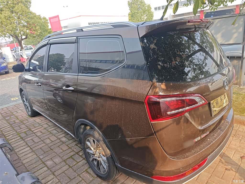 Wuling 730, 2019 все фото