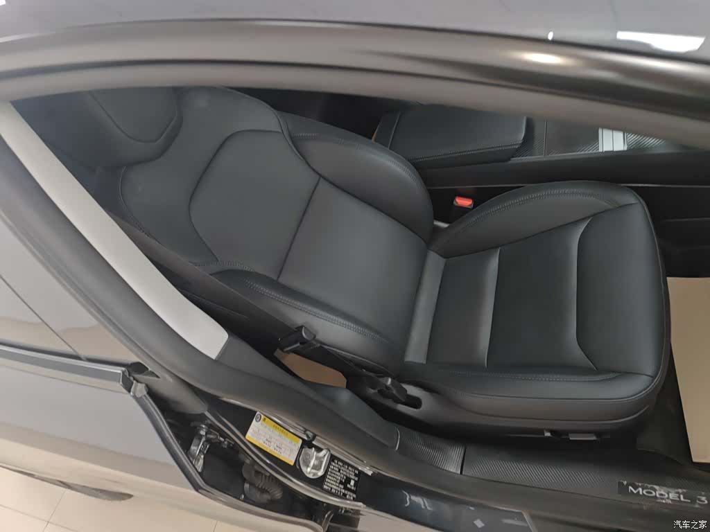 Tesla Model 3, 2025 25