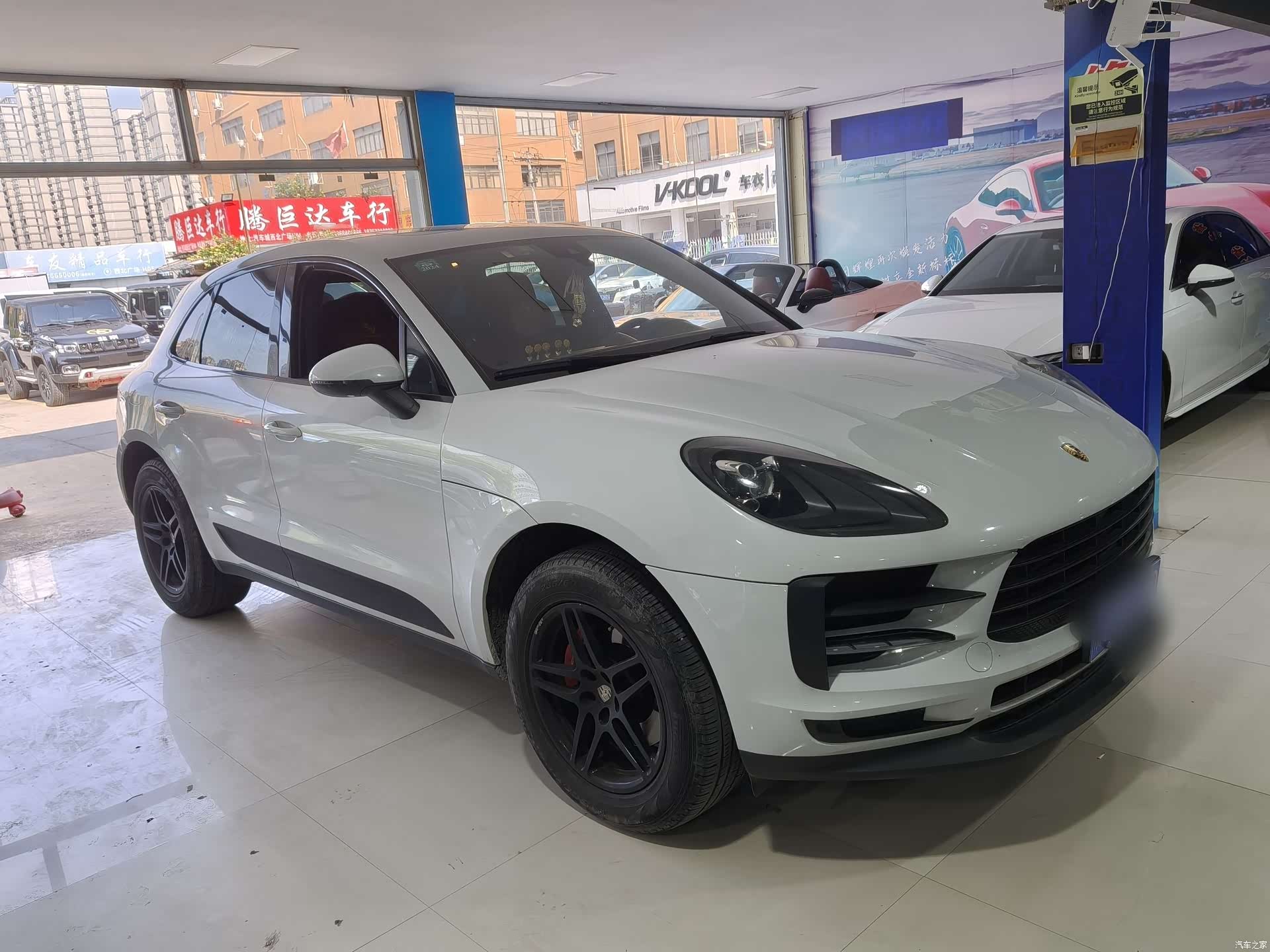 Porsche Macan, 2020 3