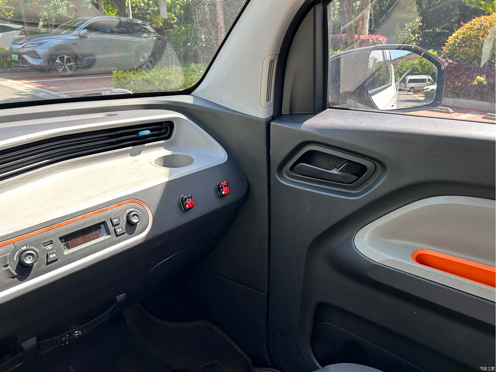 Wuling MINIEV, 2022 15