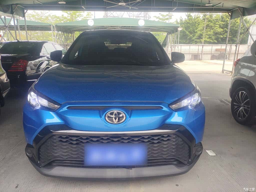 Toyota Frontlander, 2022 3
