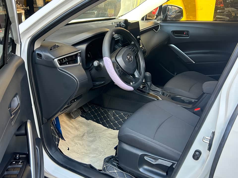 Toyota Corolla Sharp amplifier