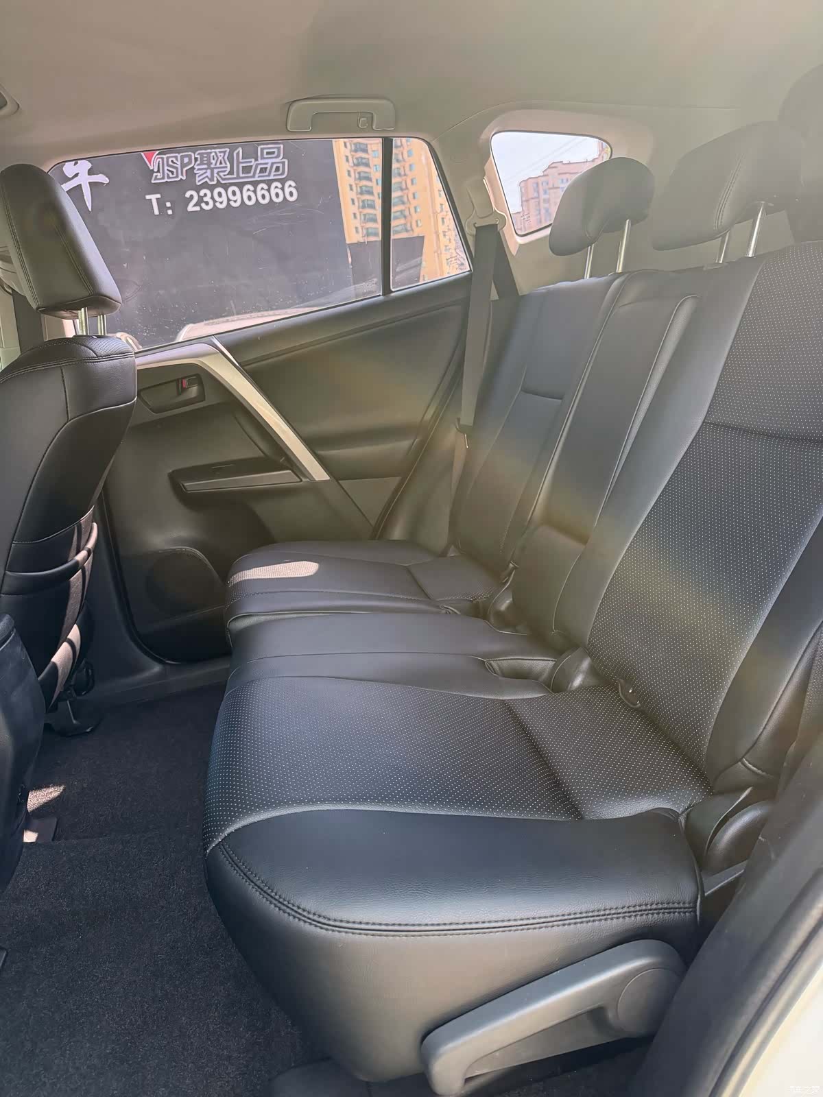 Toyota RAV4, 2017 7