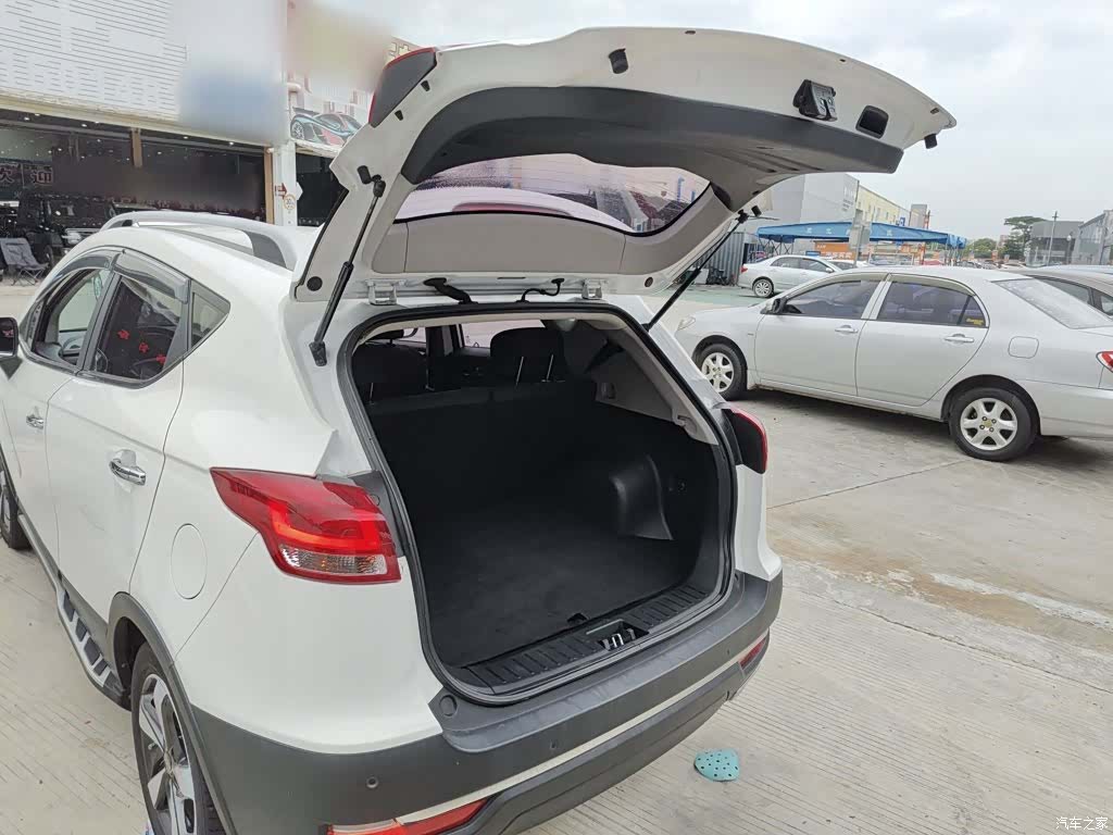 JAC S3, 2017 12