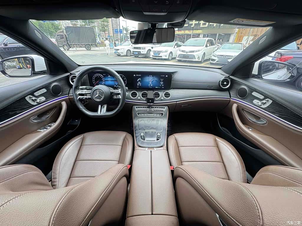 Mercedes-Benz E-Class, 2022 10