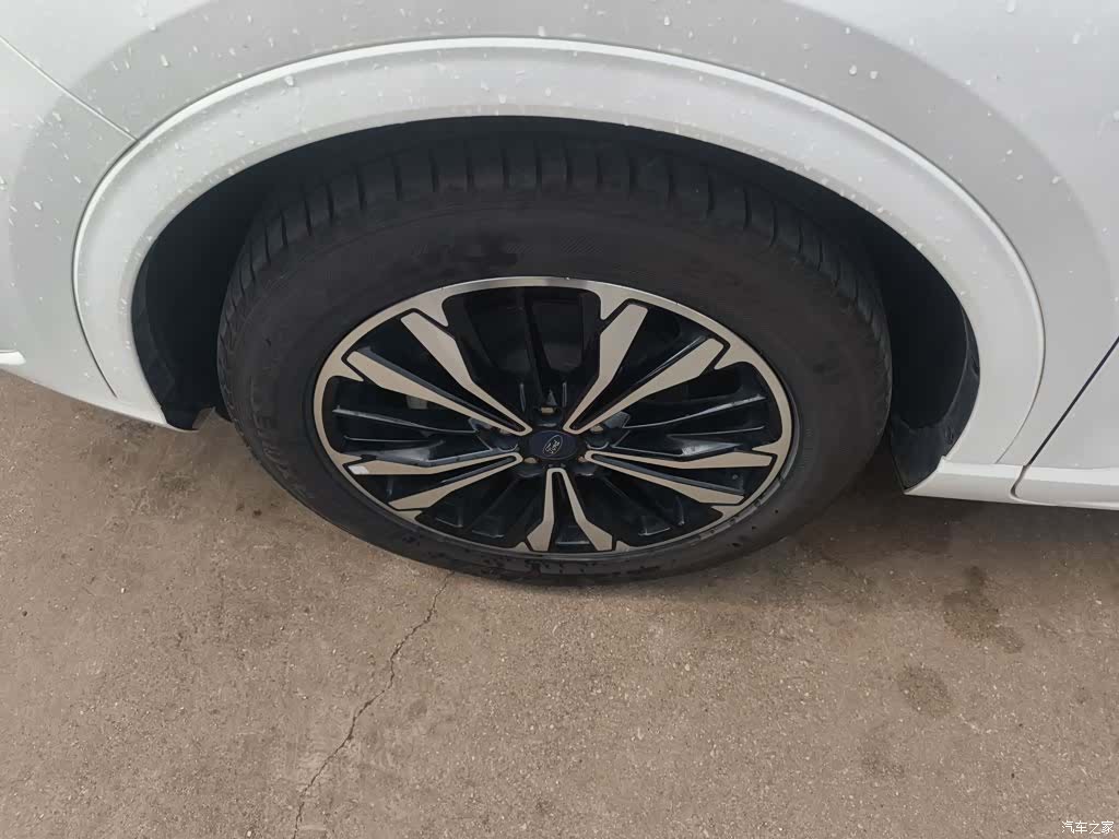 Ford Escape, 2022 23