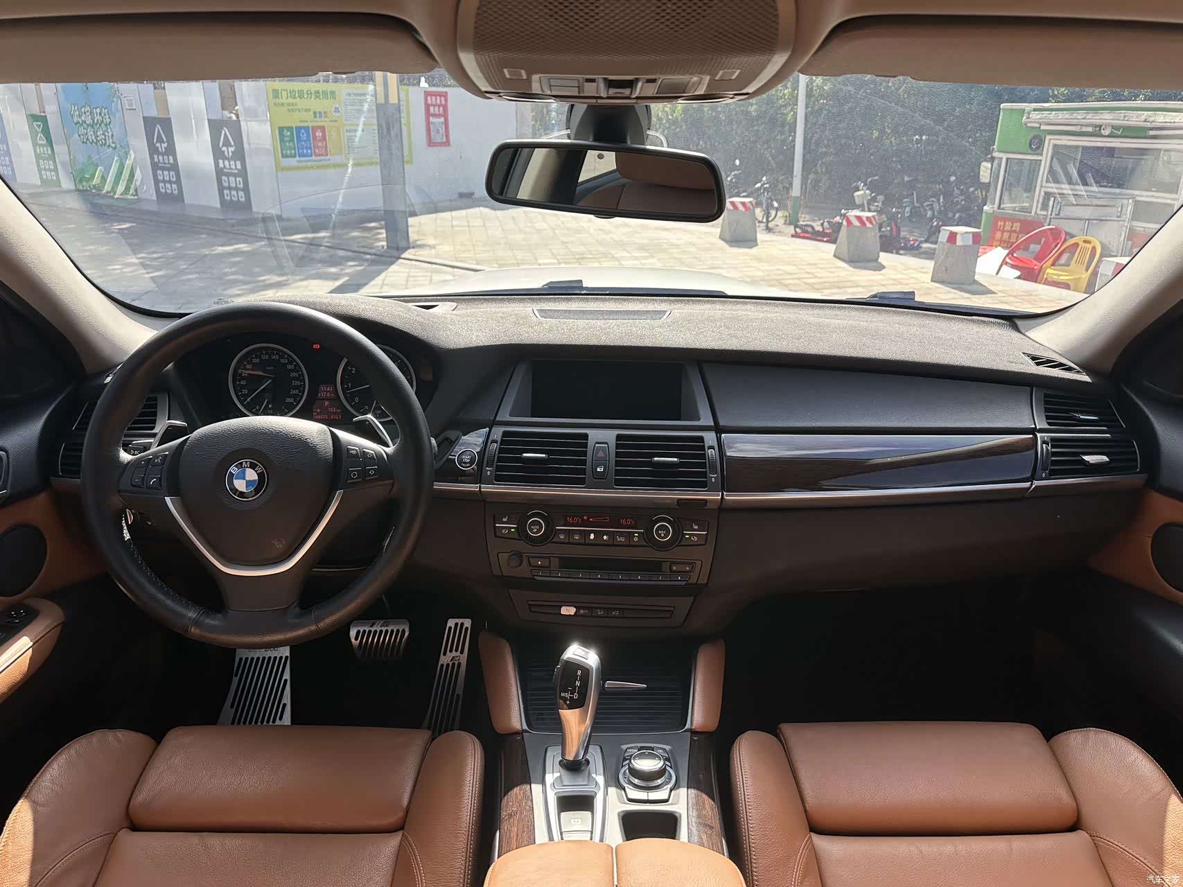 BMW X6, 2015 9