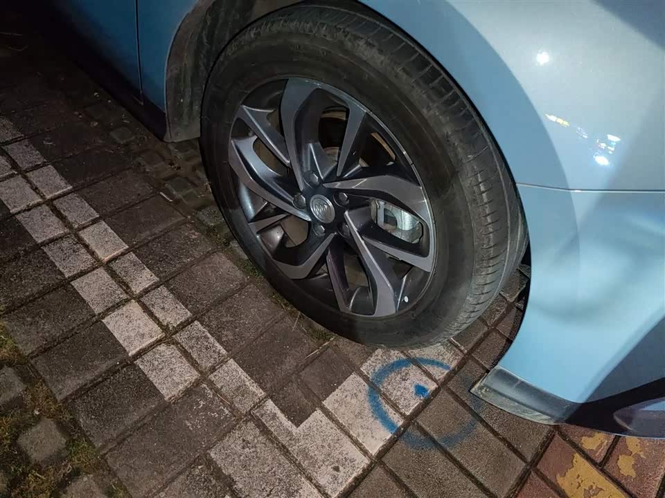 Buick Slightly blue 6