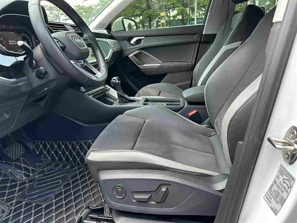 Audi Q3 Audi Q3
