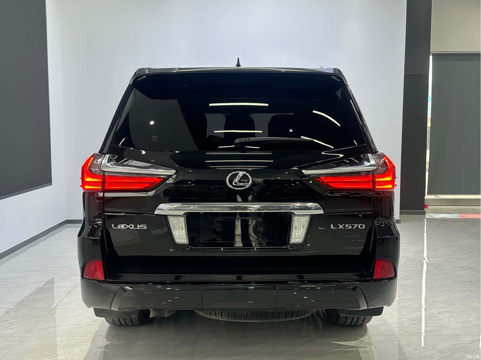 Lexus LX, 2016 все фото