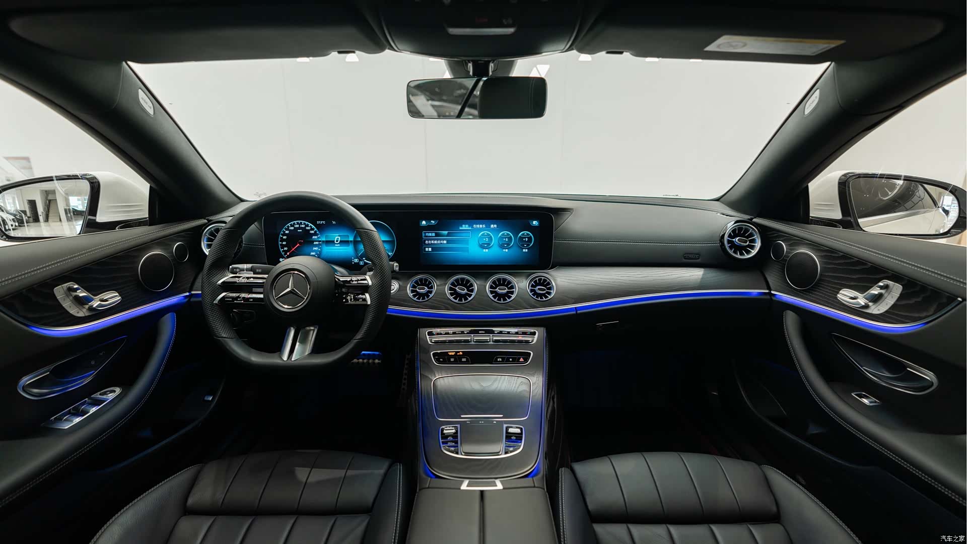 Mercedes-Benz E-Class, 2022 11