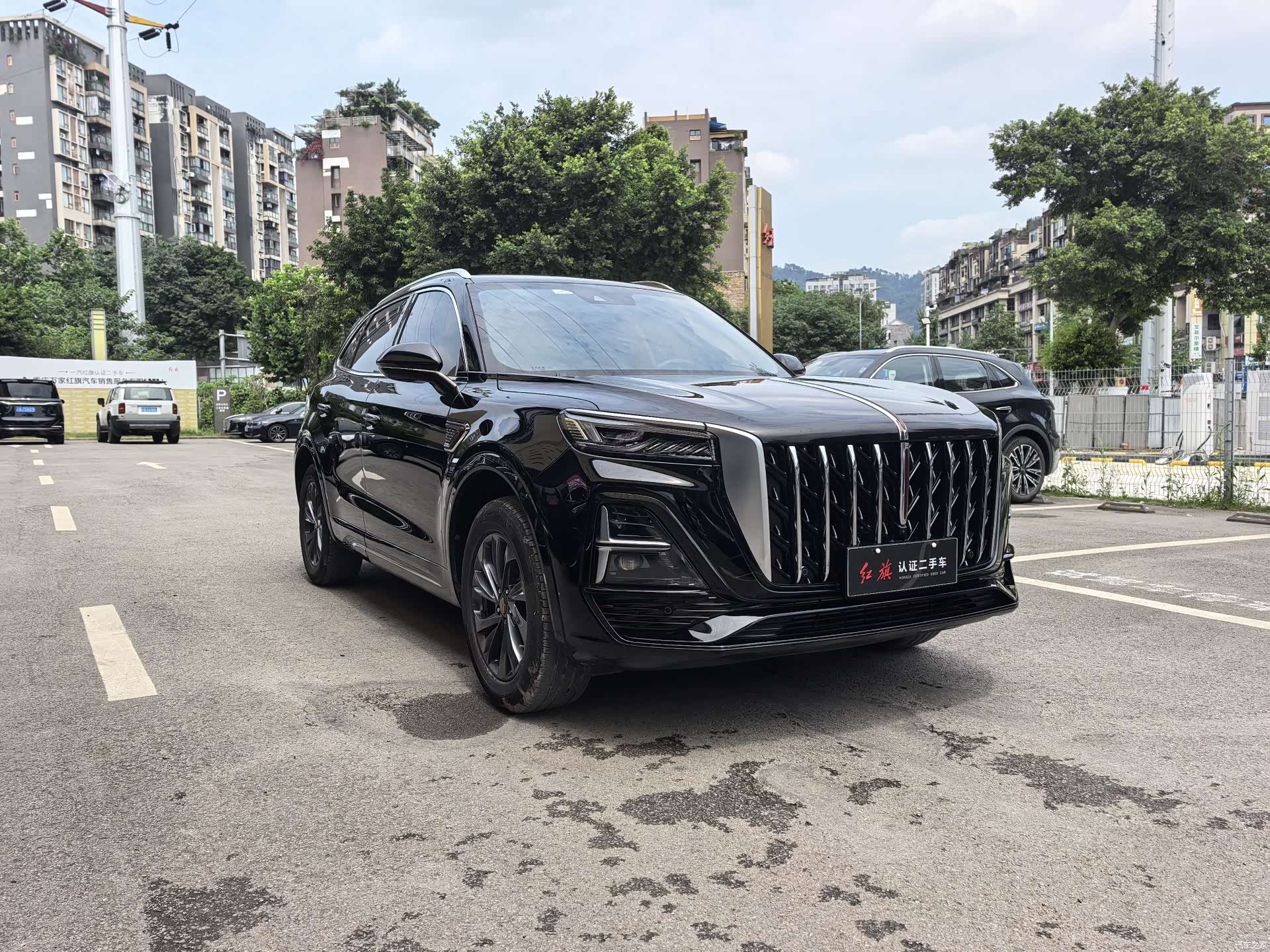 Hongqi HS5, 2024 3