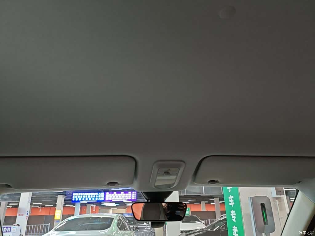Wuling MINIEV, 2026 14