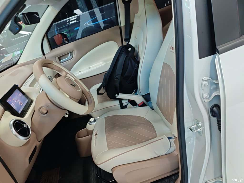 Wuling MINIEV, 2026 11