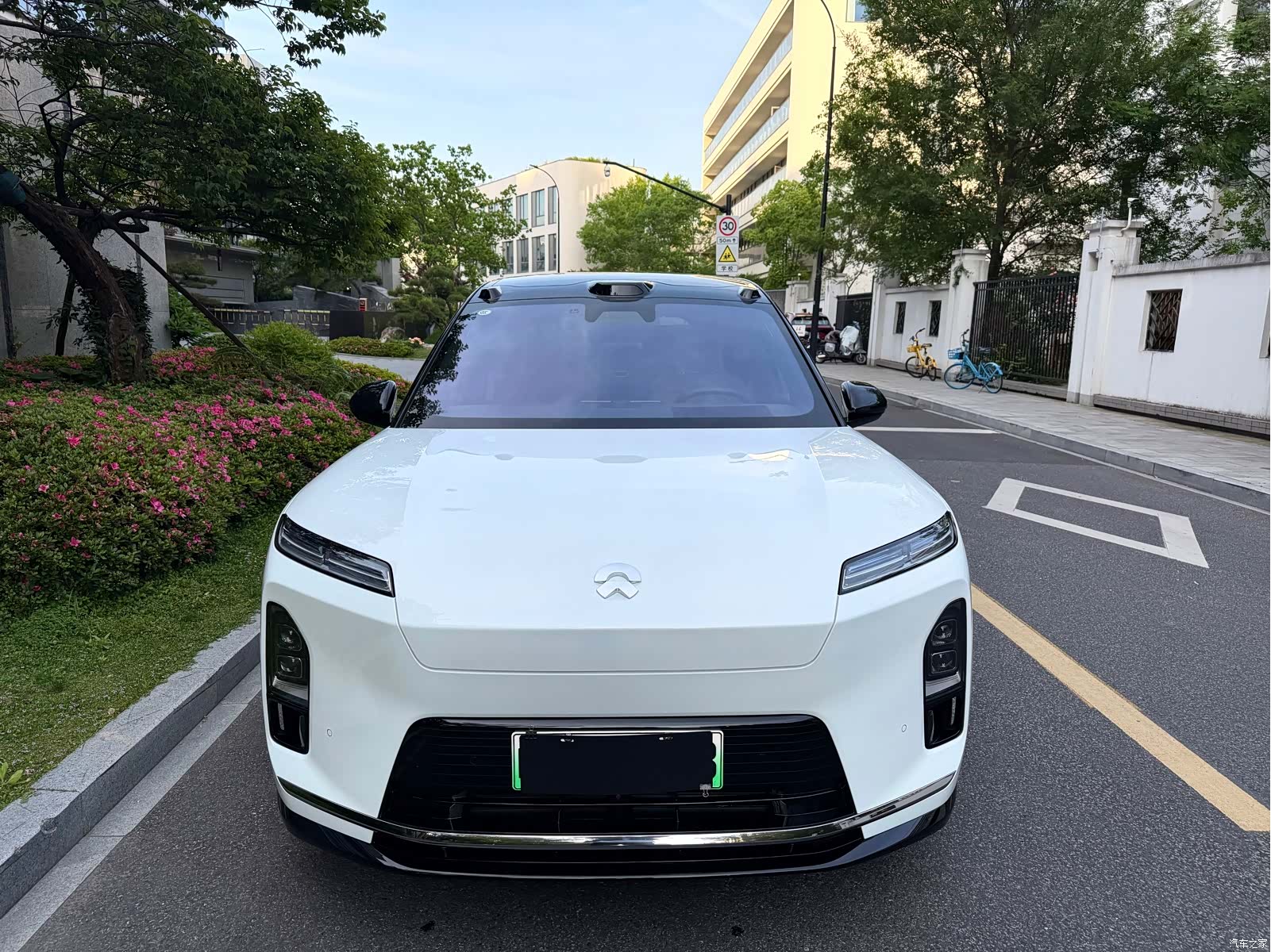 NIO ES8, 2025 2