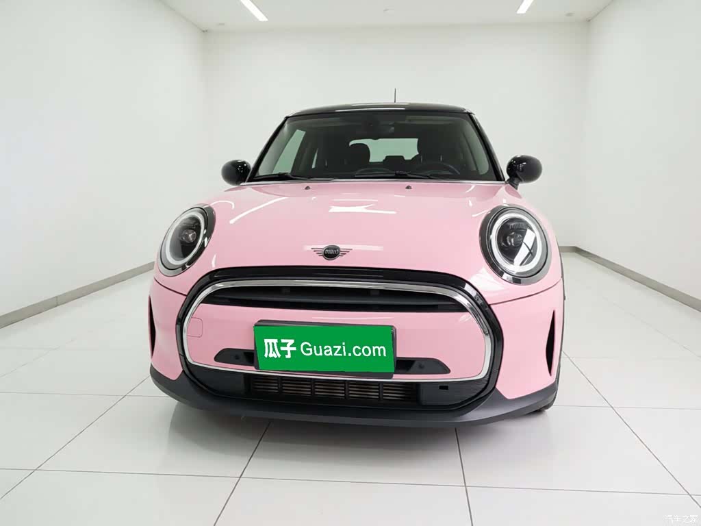 Mini Cooper, 2021 3