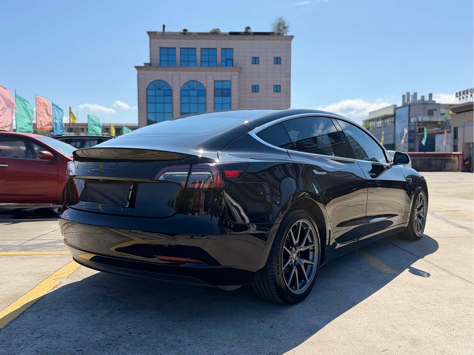Tesla Model 3, 2020 все фото