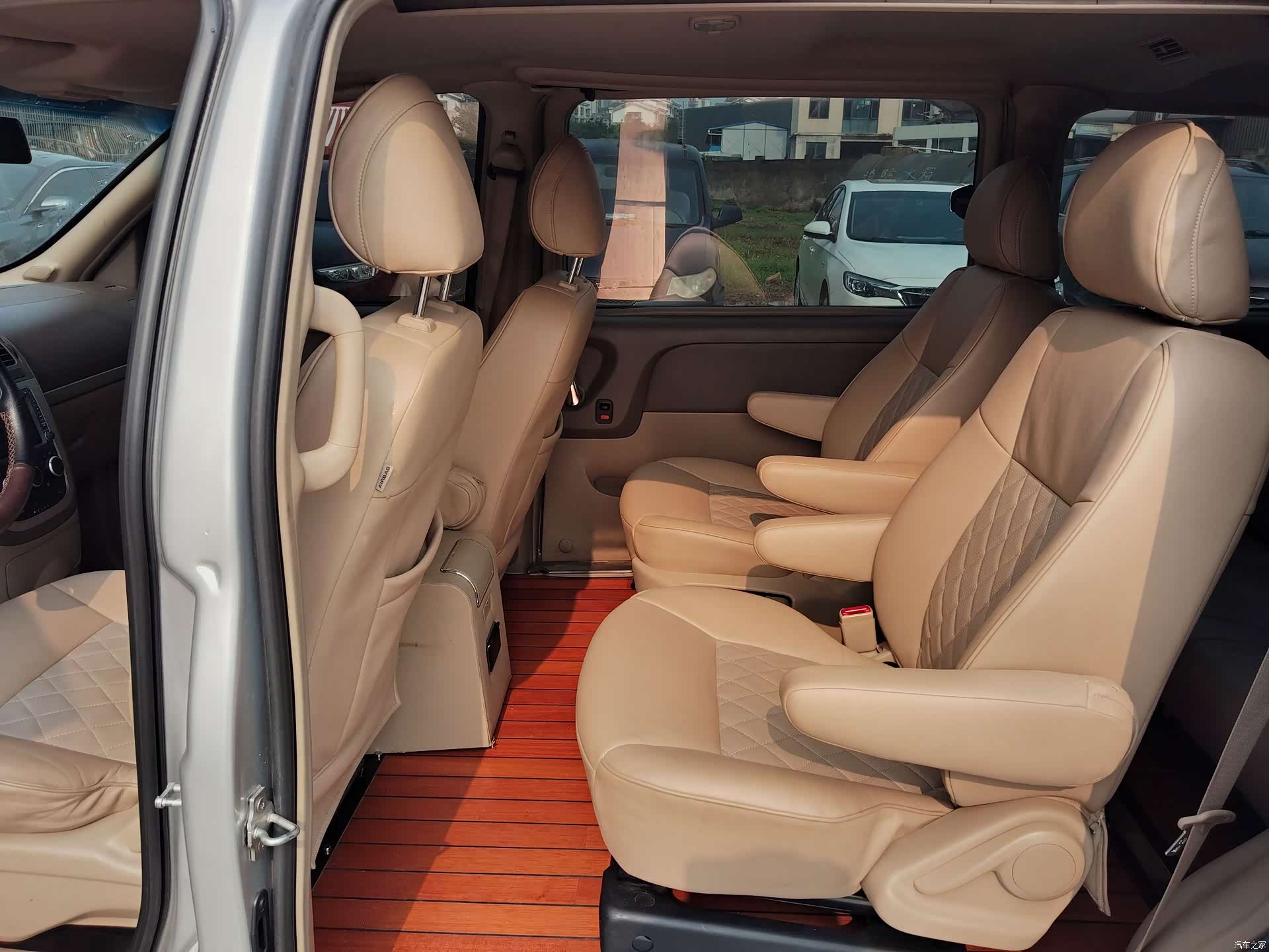 Buick GL8, 2016 все фото