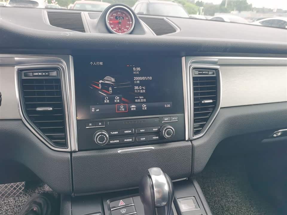 Porsche Macan Porsche Macan