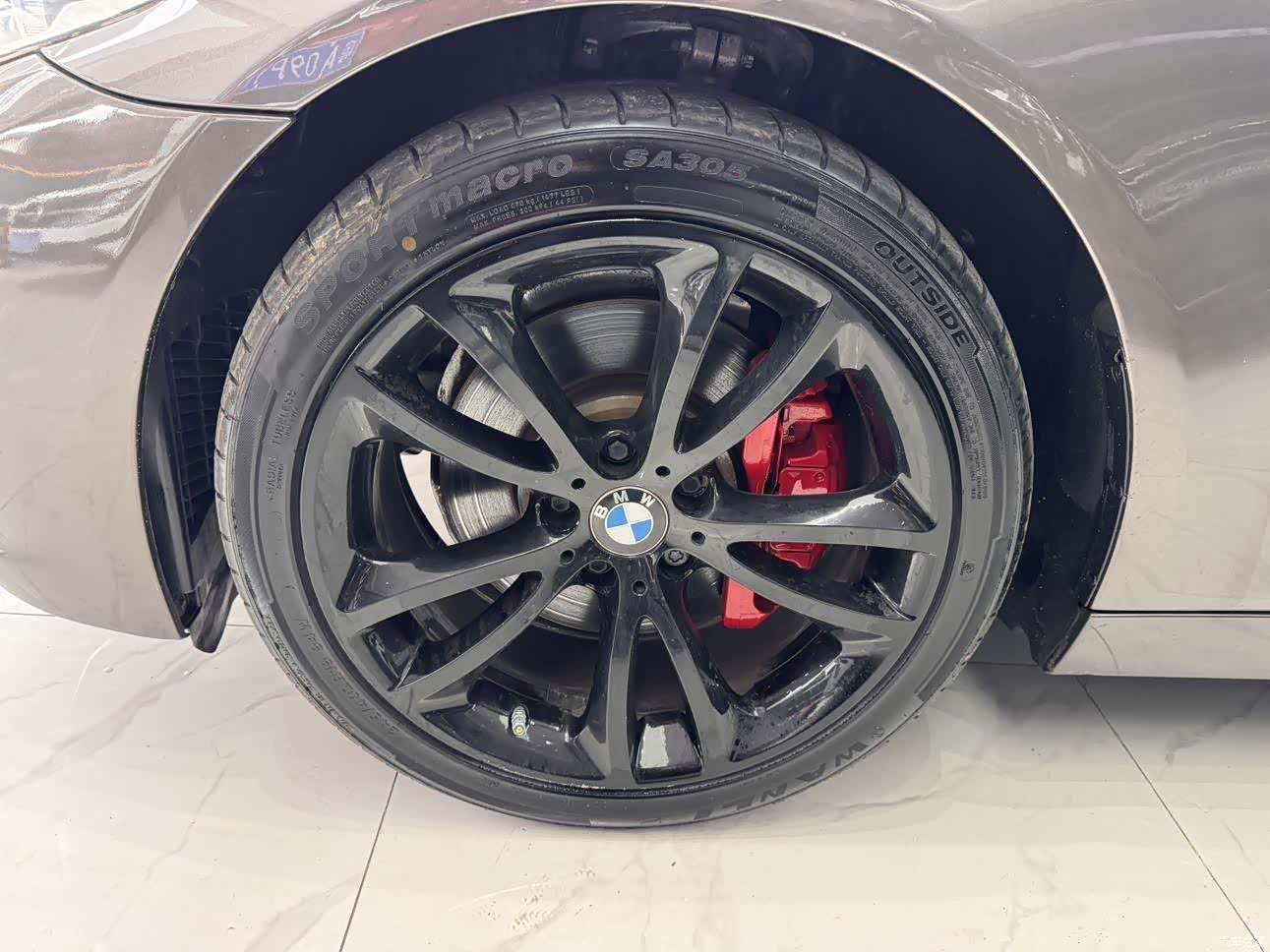 BMW 5 Series, 2015 10