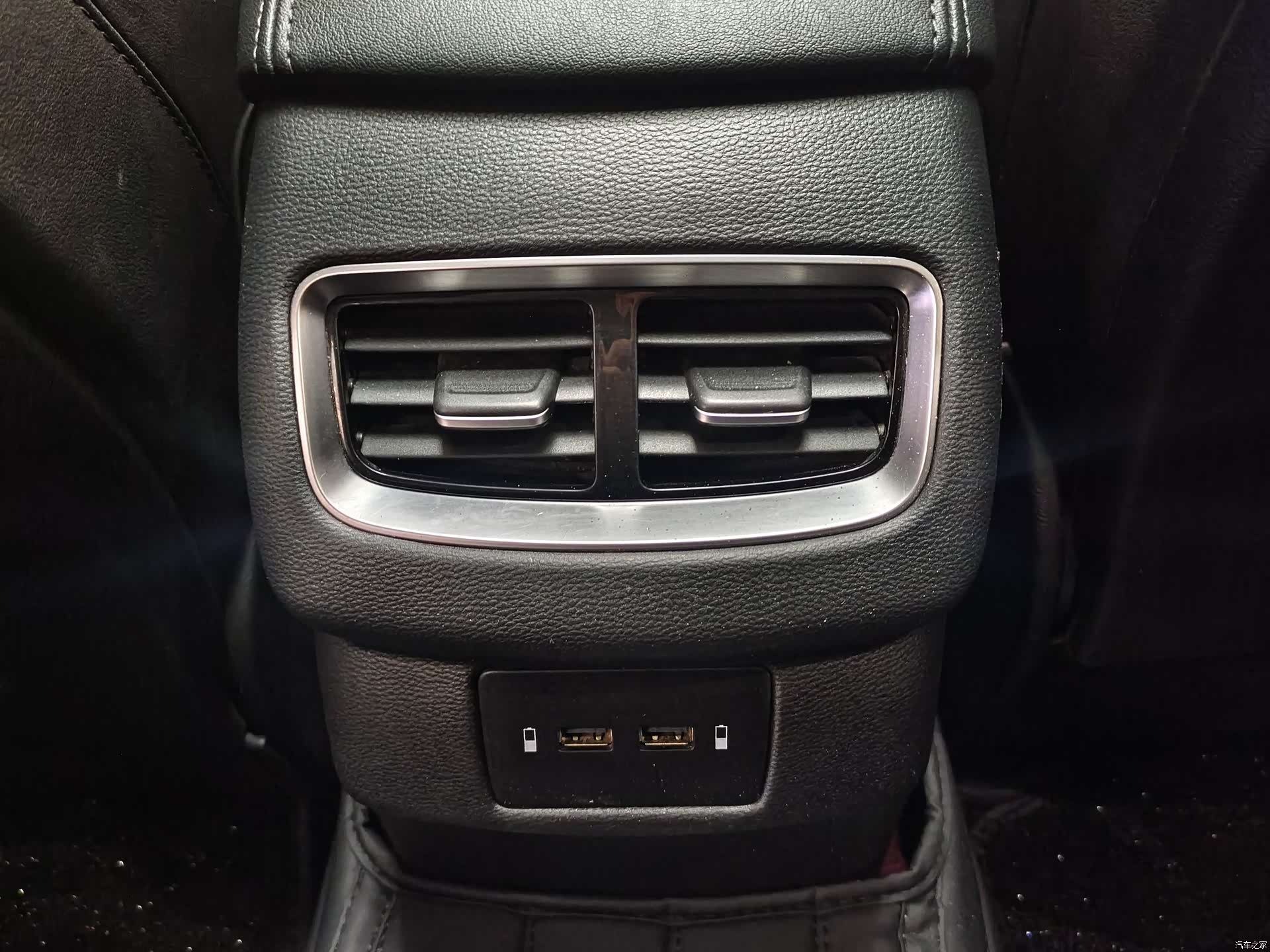 Hongqi H5, 2021 13