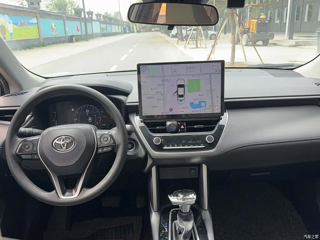 Toyota Frontlander, 2023 20