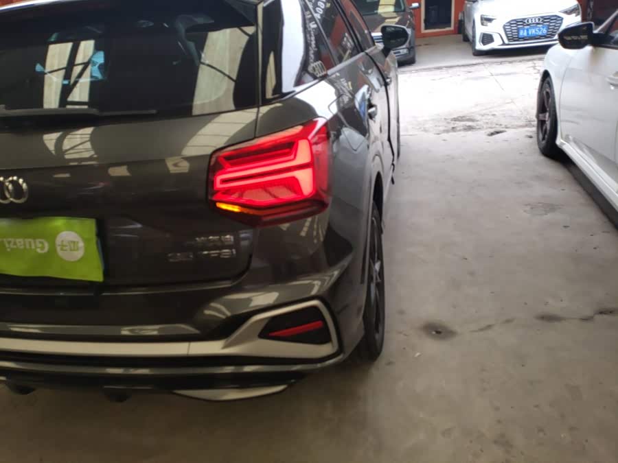 Audi Q2L 2023, фото 24